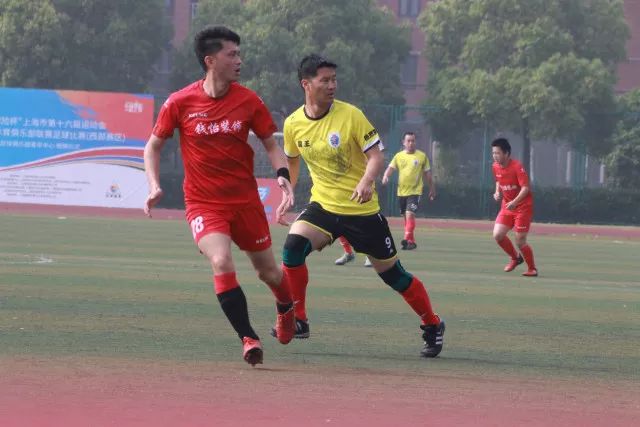 切尔西官方为韦斯利庆生 22年加盟至今只踢了32场